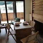 Les D'aillon Et D'ailleurs Apartment